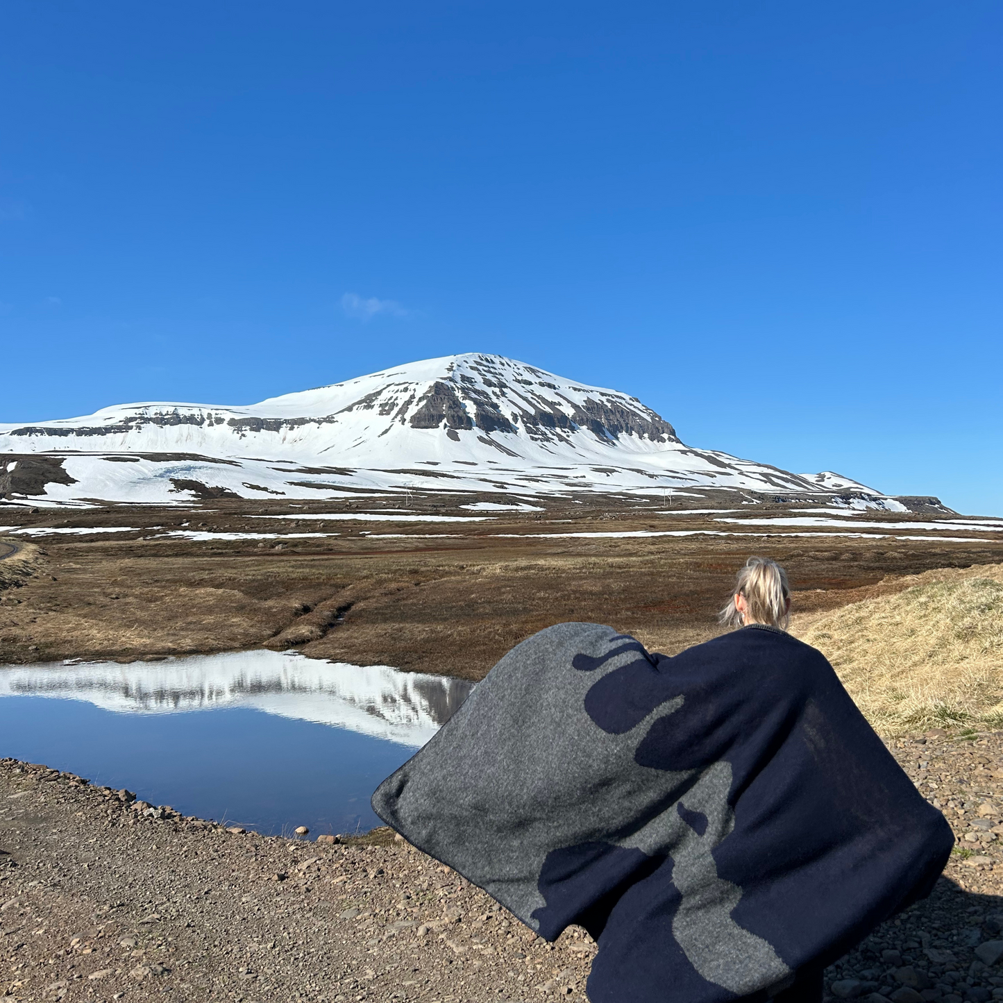 NORÐUR ullarteppi frá Steinholt & Co.